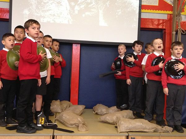 Year 3 performed an assembly for WW1 3